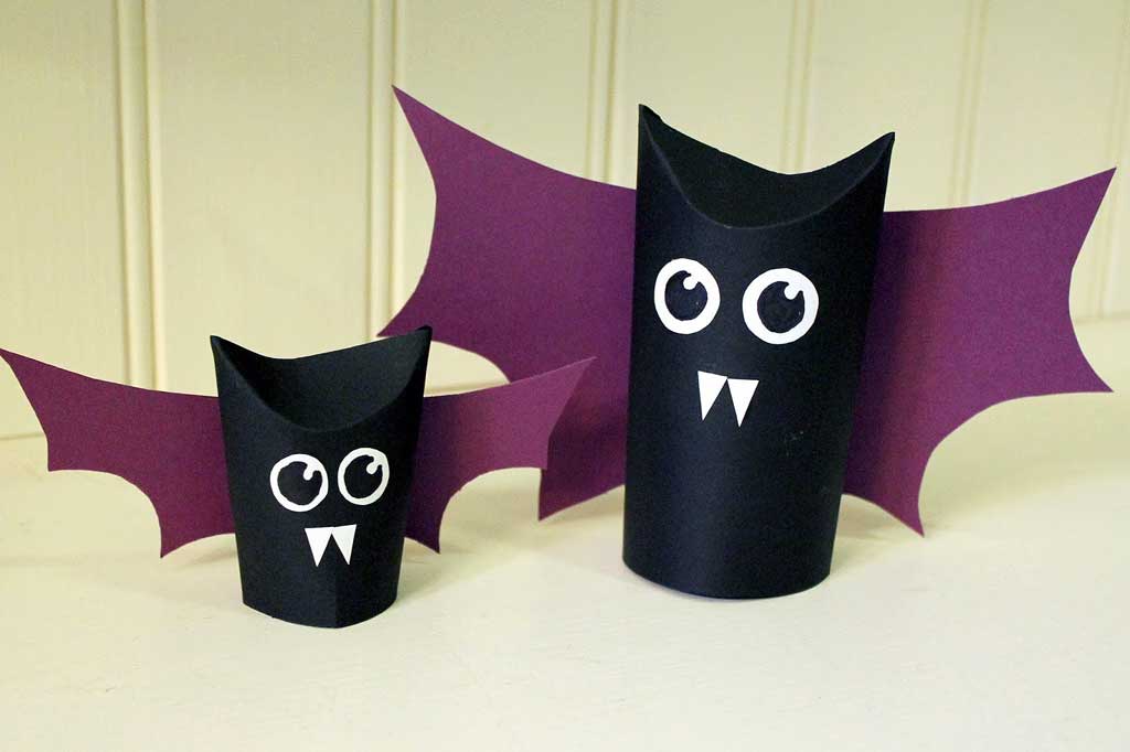 Halloween Craft: Toilet Paper Roll Bat